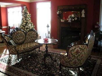 Haynes Bed And Breakfast Гринсборо Экстерьер фото